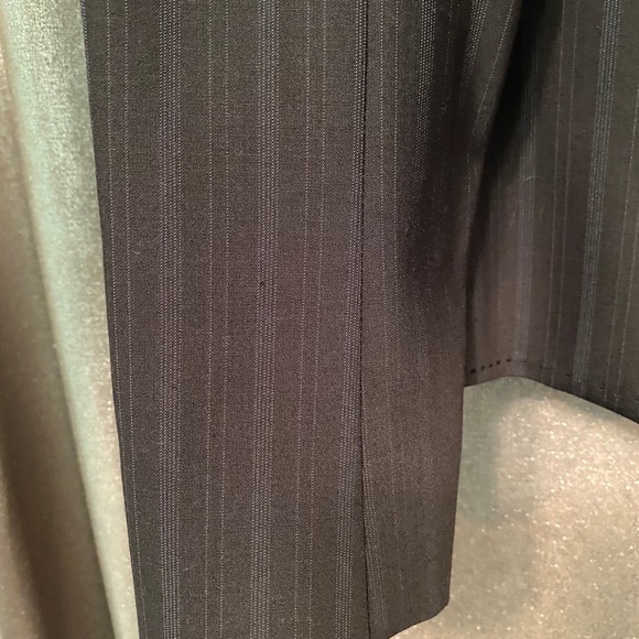 The Limited Women’s Wrinkle Free Jacket Size 2 - Picture 4 of 15